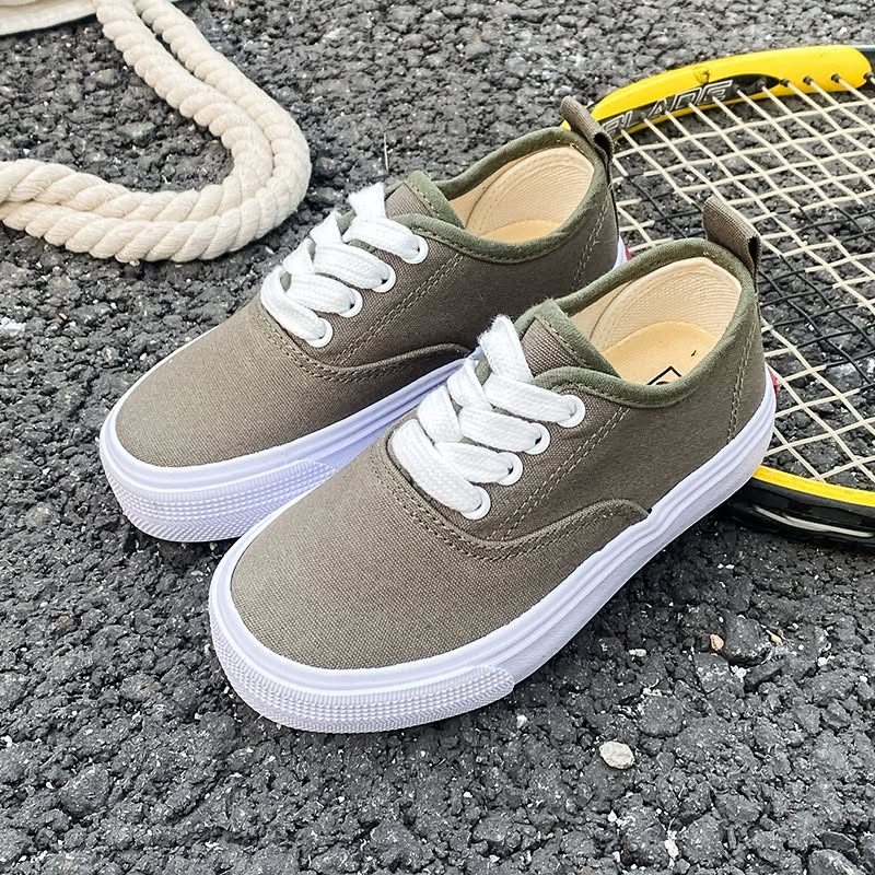 Lace up shoes